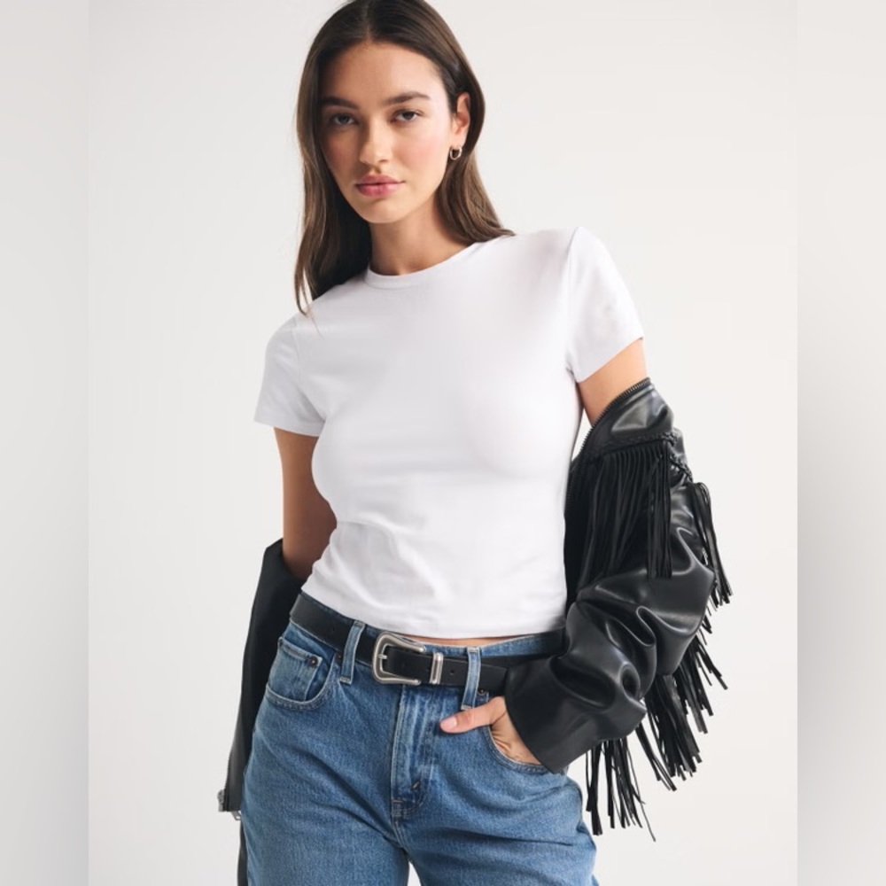 Abercrombie | Essential Baby Tee